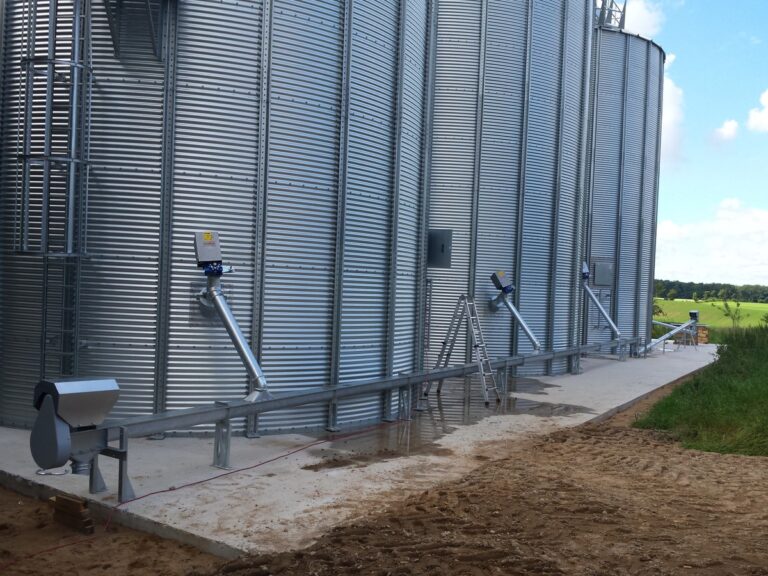 Siloentnahmeschnecken auf Trogschnecke 22m