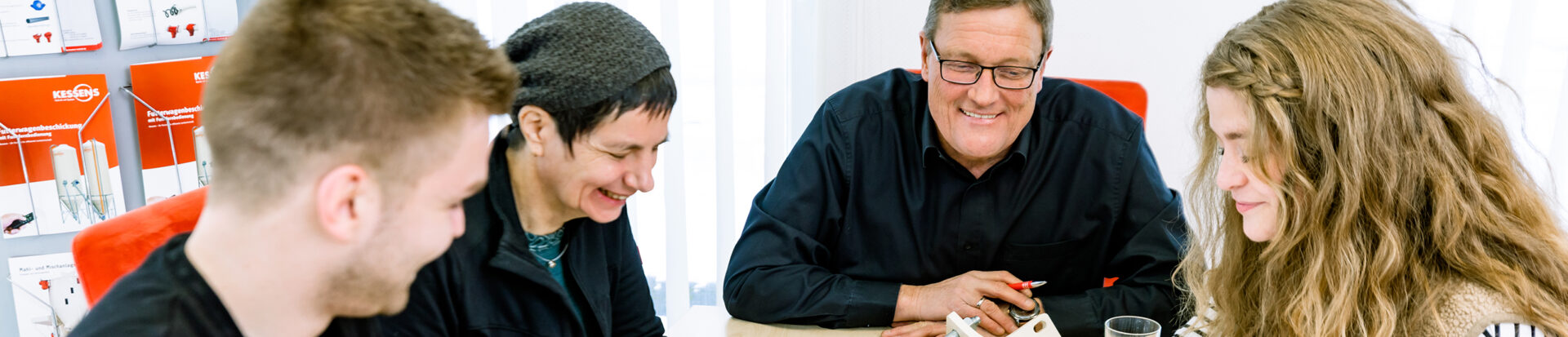 The kessens Technik mit System team works together on customer-oriented solutions in agricultural technology